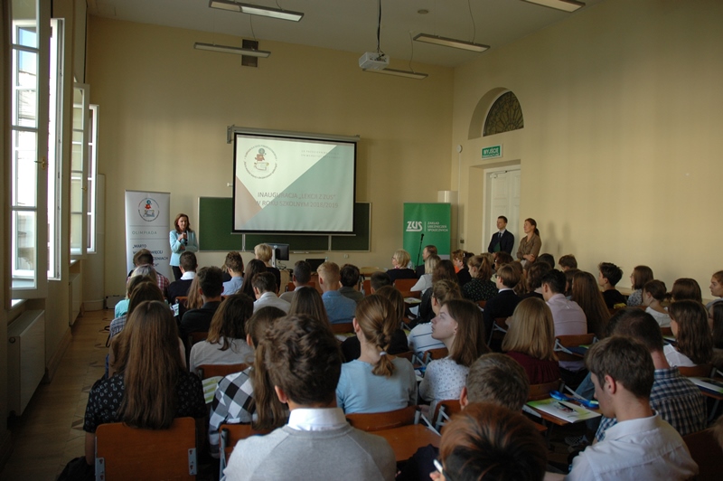 Prezes ZUS prof. Gertruda Uścińska na inauguracji Lekcji z ZUS na UW